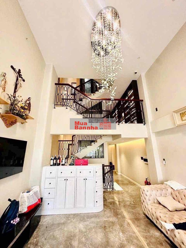 NHÀ ĐẸP FULL NỘI THẤT nội khu nhà 09 PHẠM VĂN HAI Hầm 6 Tầng 29,5 Tỷ