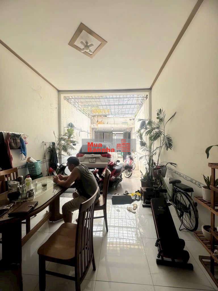 GẤP BÁN : 3 TẦNG PHAN VĂN HỚN - ĐƯỜNG TRƯỜNG CHINH-TTN : Q 12-HẺM 5M