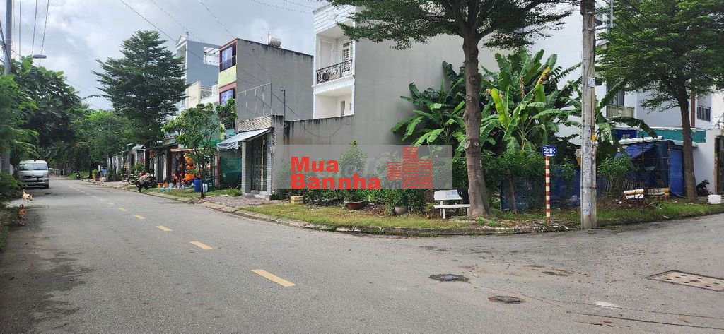 Bán nhà mặt tiền 75m2, đường 10m, vỉa hè, Phú Hữu, 3,899t giá cực tốt