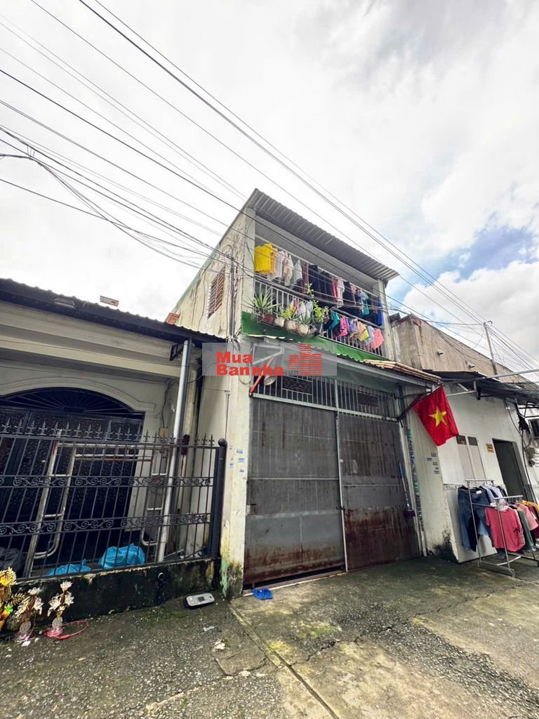 NHÀ SỔ HỒNG RIÊNG TẠI PHƯỜNG TRUNG MỸ TÂY, ĐÚC MỘT TRỆT, MỘT LẦU