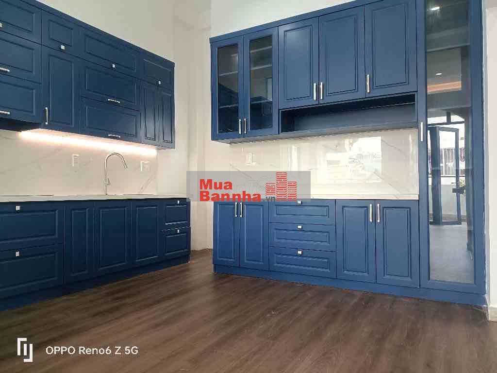 CĂN GÓC MT ĐƯỜNG TRẦN HỮU TRANG - NGUYỄN VĂN TRỖI 6x13 CÓ THANG MÁY