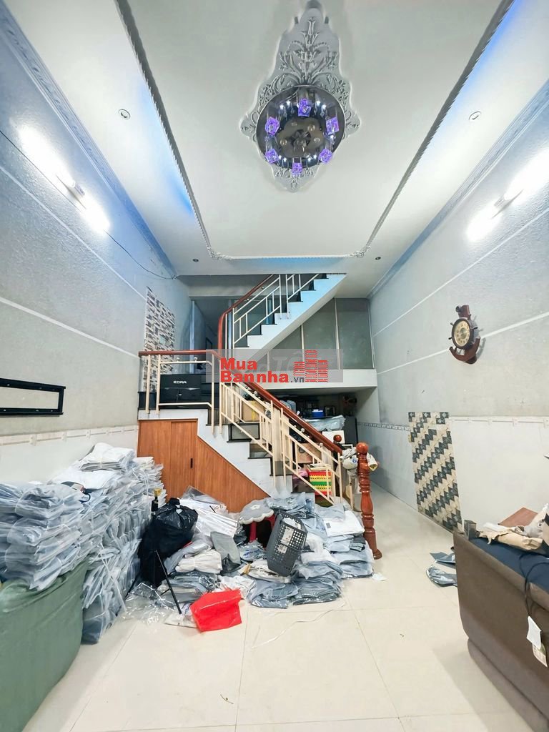 NHÀ TÂN KỲ TÂN QUÝ- 3 TẦNG HẺM XE HƠI THÔNG- 40M2(4x10) . CHỈ HƠN 4 TỶ