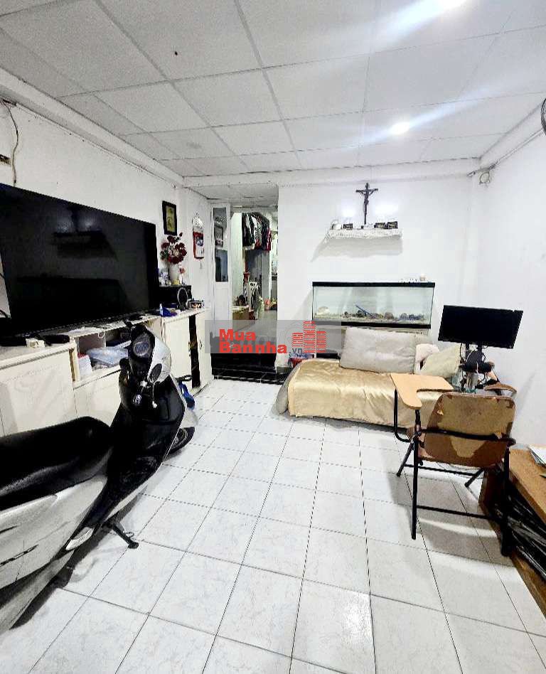 Chủ bán nhà DT 57m, nhỉnh 4t, gần chợ Bà Chiểu, Phường 12, Bình Thạnh