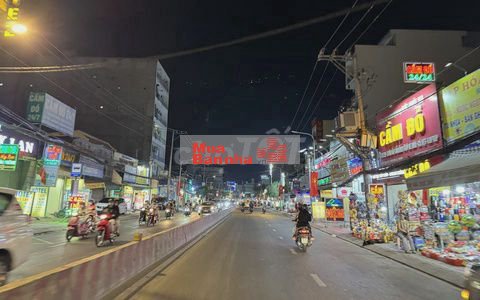 Bán nhà hẻm thông xe tải, sân rộng cực hiếm, cạnh kcx Tân Thuận