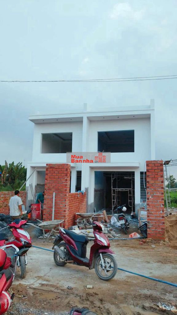 Nhà sr đang hoàn thiện giá rẻ