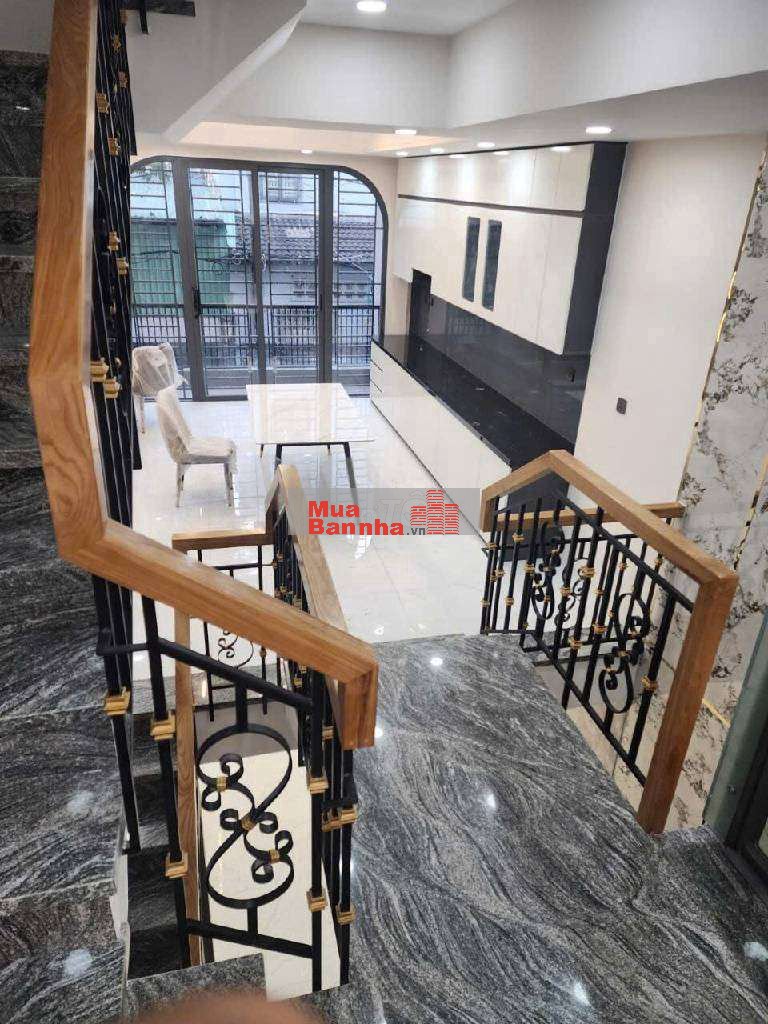 BÁN SIÊU PHẨM CÓ THANG MÁY NGAY AN DƯƠNG VƯƠNG–NỞ HẬU–5M*14M*5TẦNGBTCT