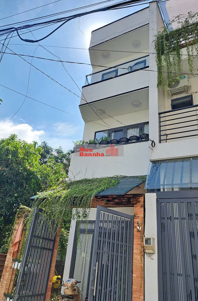 MỚI ĐẸP Ở NGAY H XE TẢI GẦN CO-OP TAM BÌNH 3 TẦNG NỞ HẬU 4,5X15; 7,5TỶ