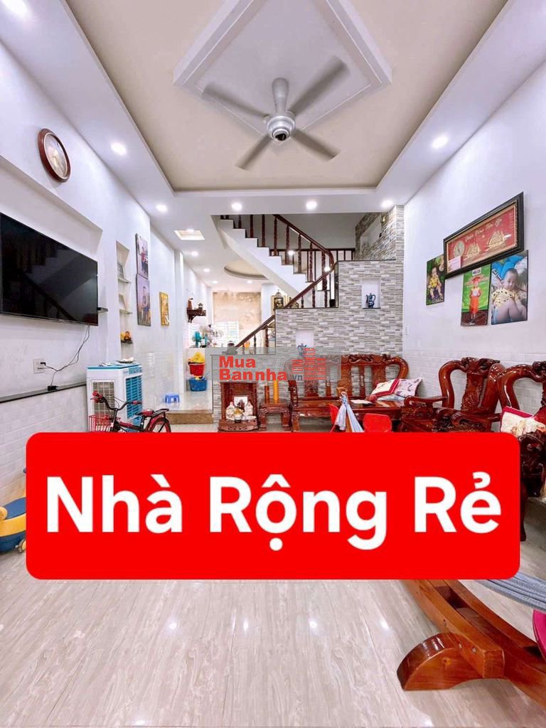 NHÀ TRỆT LẦU RỘNG RÃI - HẺM 379 TRẦN QUANG DIỆU