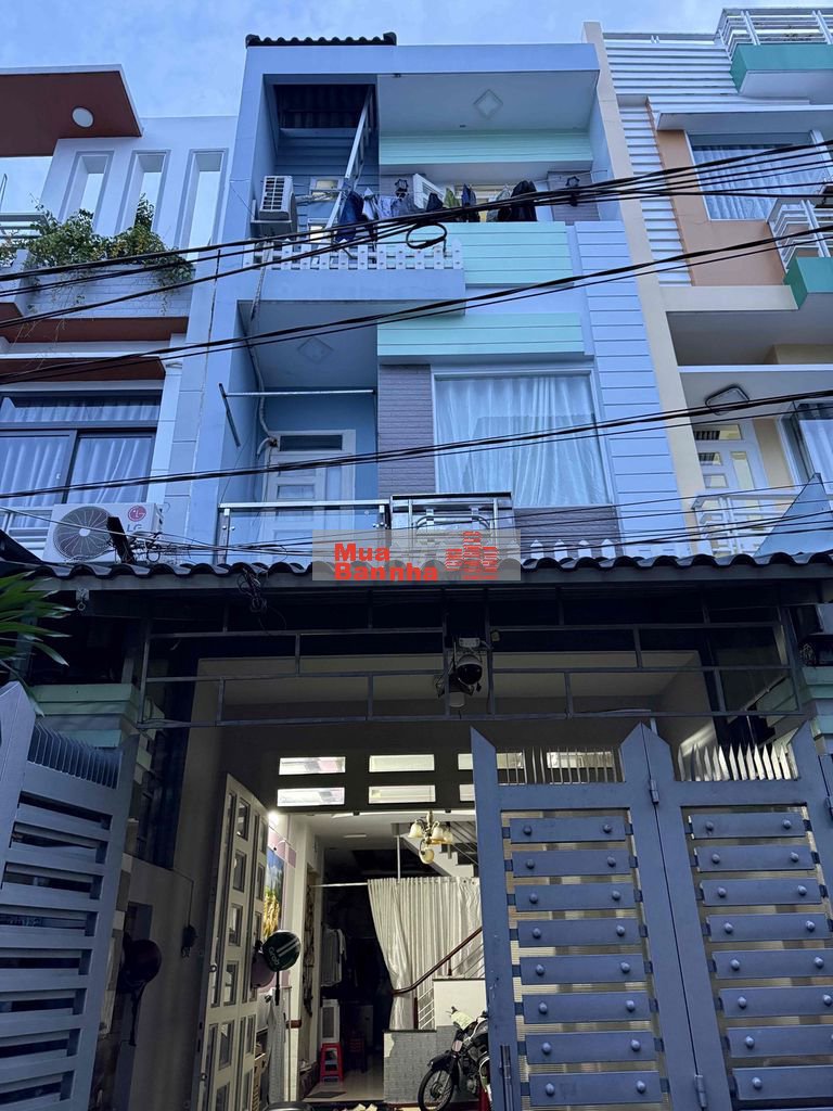 NHÀ ĐẸP GẦN CÔNG VIÊN LÀNG HOA – 68M2 - 3 TẦNG BTCT – 4PN - Ô TÔ NGỦ T