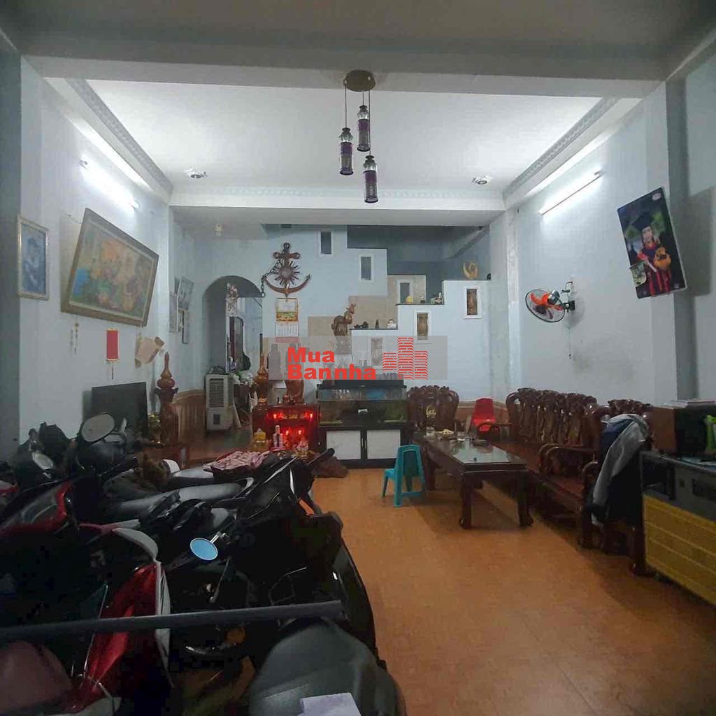 Chính Chủ Bán nhà 2 tầng mặt tiền Lê Vĩnh Khanh sát bến xe Đà Nẵng