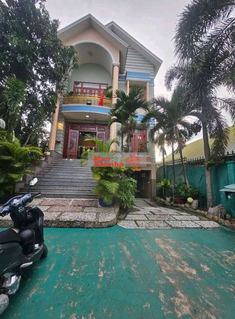 BIỆT THỰ - 3 TẦNG , DT 11x56,7= 623,7m² - XÃ BÌNH LỢI, BÌNH CHÁNH