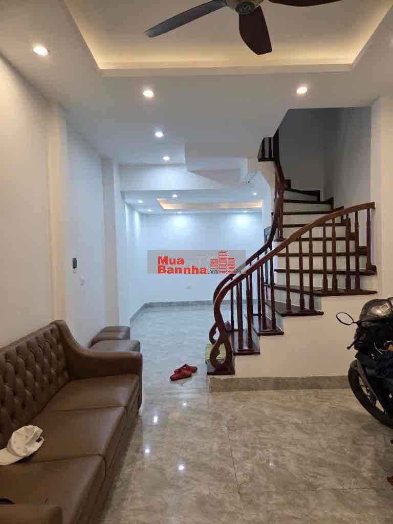 Bán Nhà Mai Dịch - ô tô đỗ cửa - 5 tầng - nhú 8 tỷ