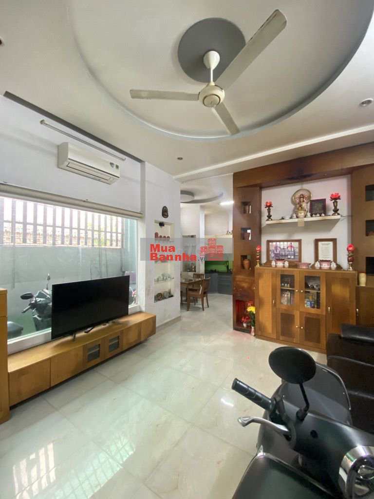 Nhà đẹp 58m2 - ngay Nguyễn Văn Đậu - 4 tầng - ngang 5.4m, chỉ 9.8T