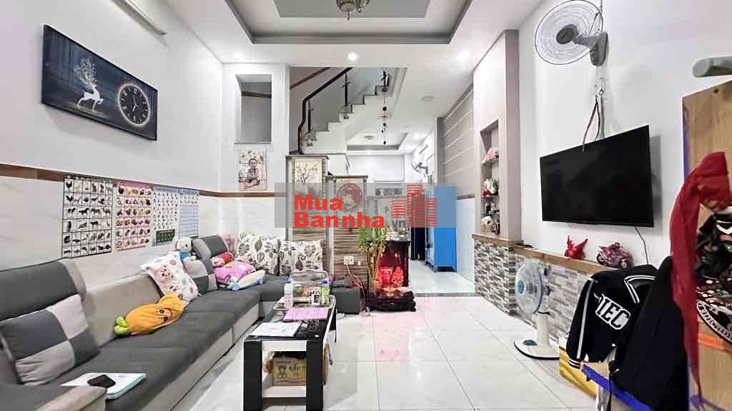 Bán nhà HXH đường Đông Bắc, đúc 3 tầng, 4,3x16 giá 5,7 tỷ gần mặt tiền