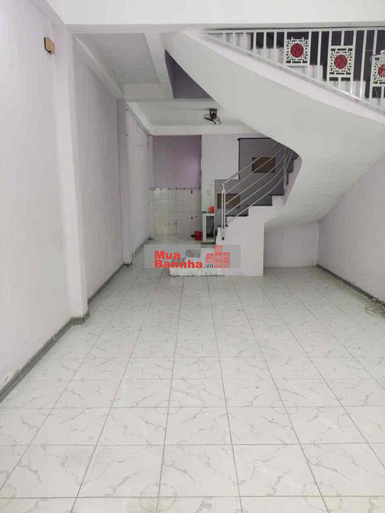 BÁN NHÀ HẺM 6M Nguyễn Văn Yến.DT:4 X 15 Trêt Lầu 2PN 2WC SHR