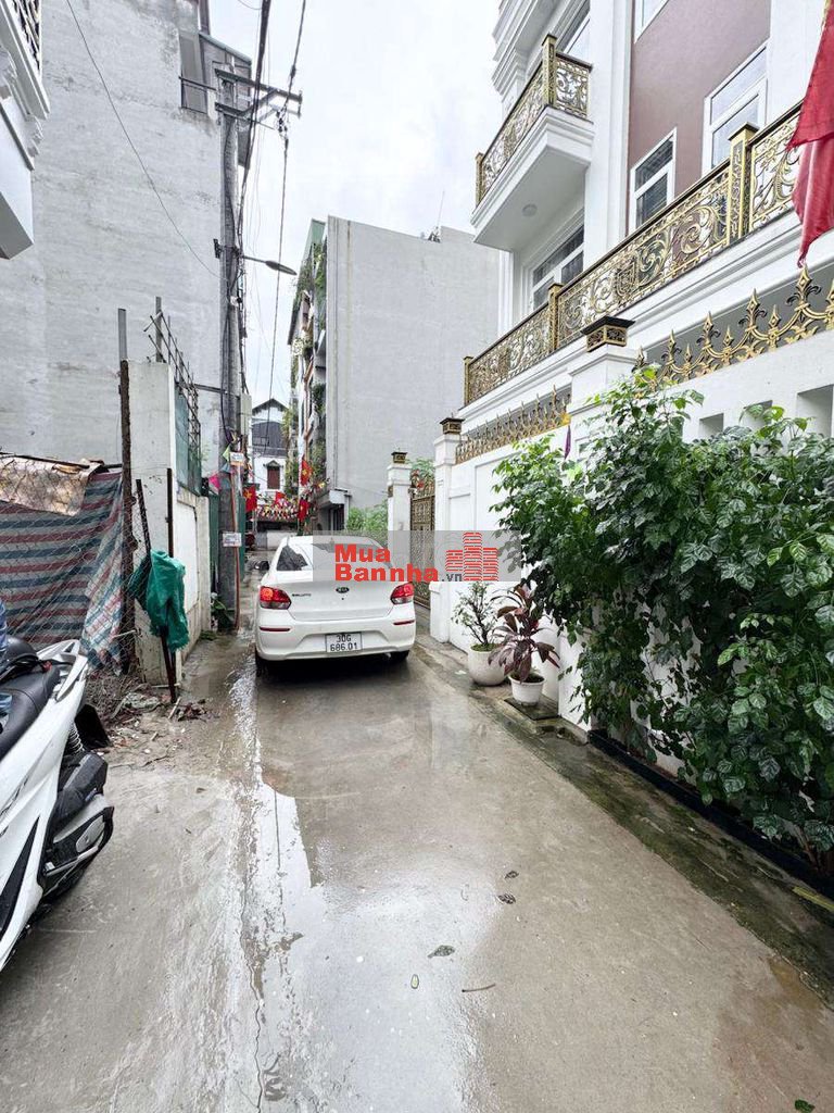 BÁN NHÀ KHU NHÀ Ở KĐT CỘNG ĐỒNG CỔ NHUẾ 2 THANG MÁY 15.7 TỶ 8 PKK