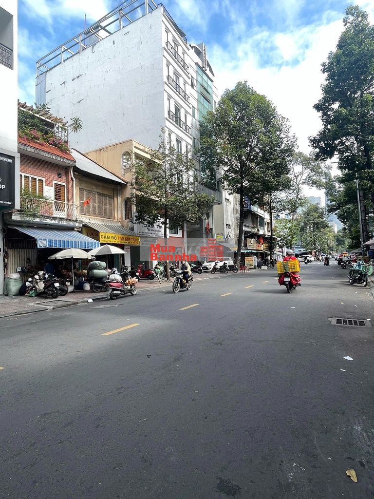 BÁN NHÀ 7 TẦNG MẶT TIỀN NGUYỄN CÔNG TRỨ, QUẬN 1
