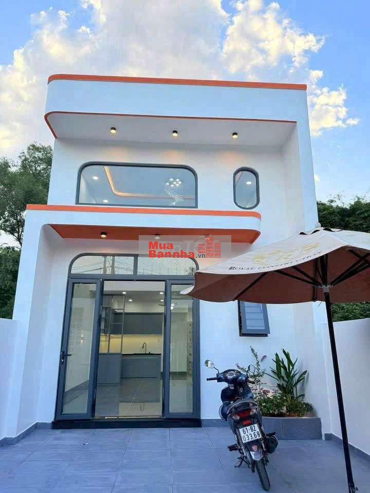 Bán Nhà mặt tiền DX143 lầu 3 phòng ngũ gần UBND Chánh Hiệp Mới