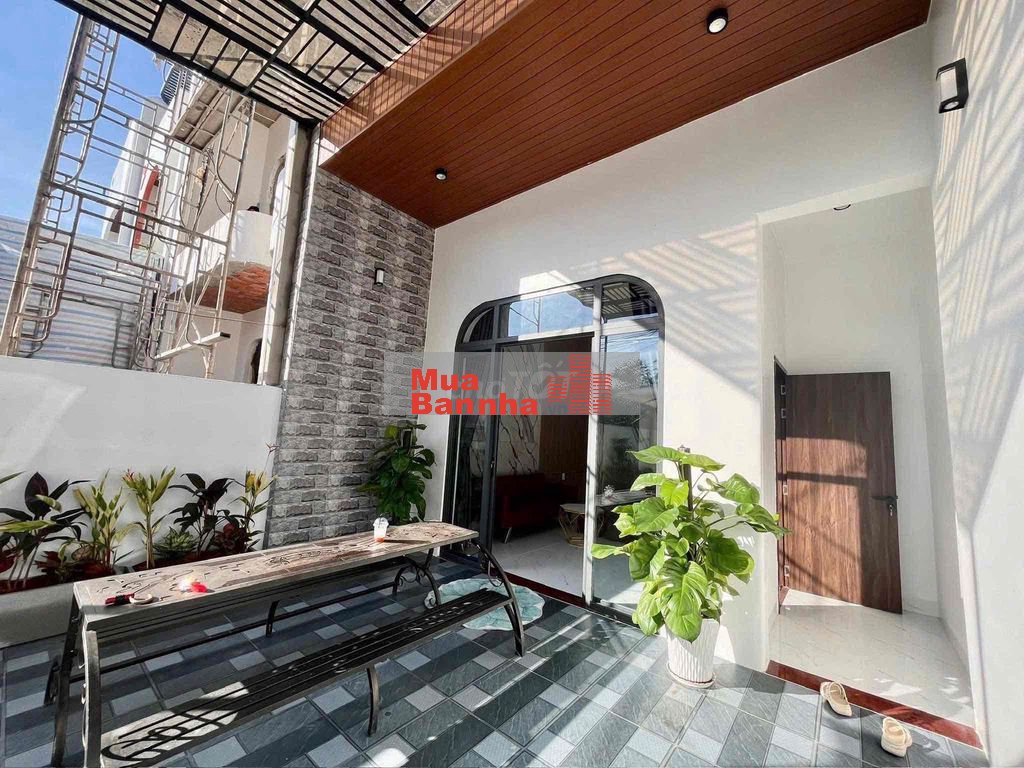 Nhà Lầu 5x21 Mặt tiền 6m Gần AEON TP MỚI