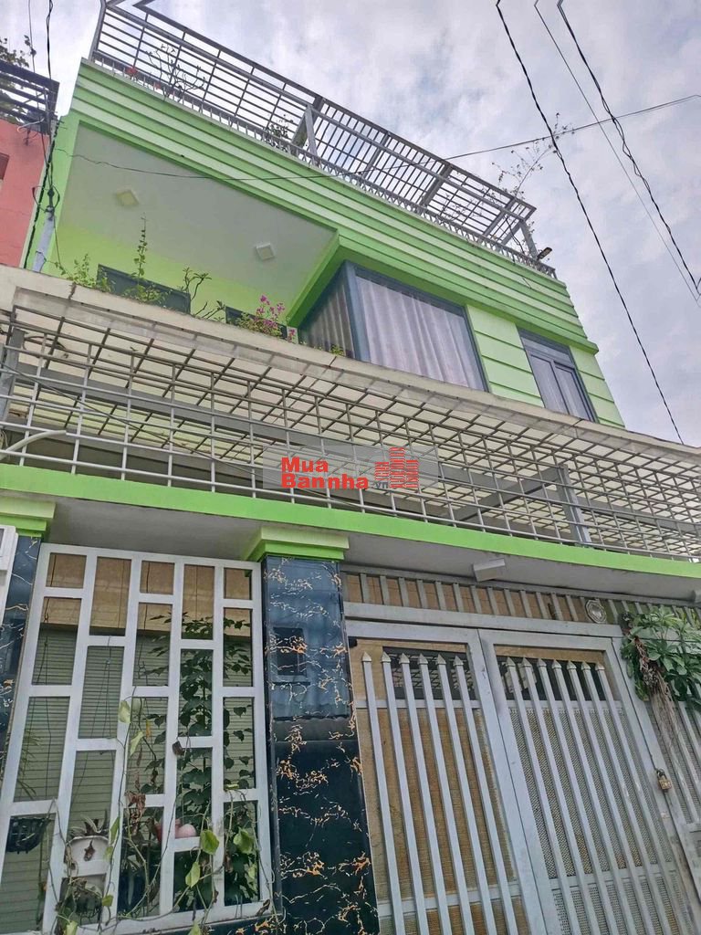 CẦN BÁN NHÀ NGÃ TƯ GA NGANG 7M KỀ BÊN GÒ VẤP - 3 PHÒNG NGỦ