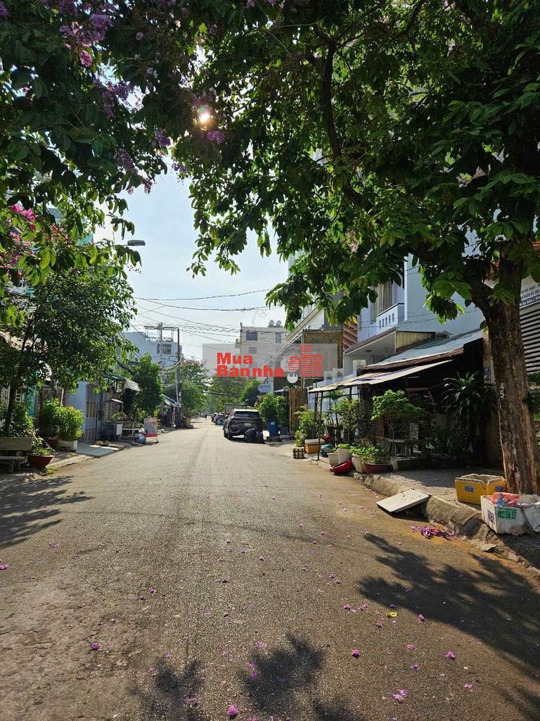 Bán Nhà Mặt Tiền - DT:6x15 nhà 1Lau kDC phường Tân phong Quận 7