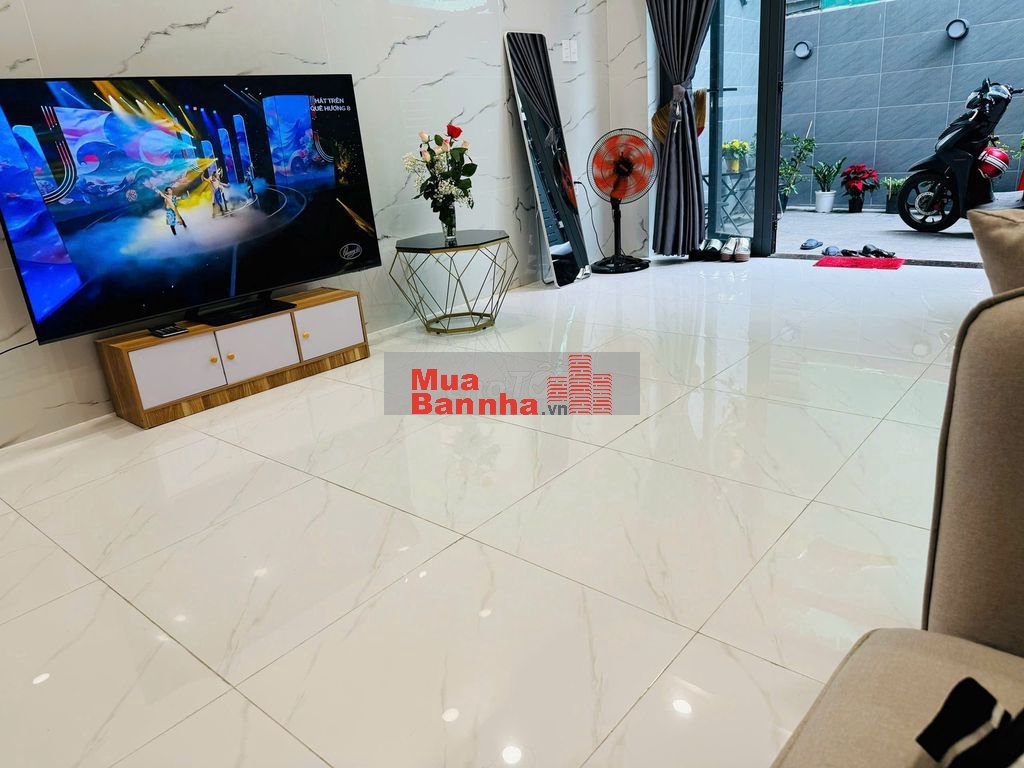 NHÀ HẺM XE HƠI 5M ĐƯỜNG SỐ 4, CÔNG VIÊN LÀNG HOA GÒ VẤP, 6 TỶ, HH 3%