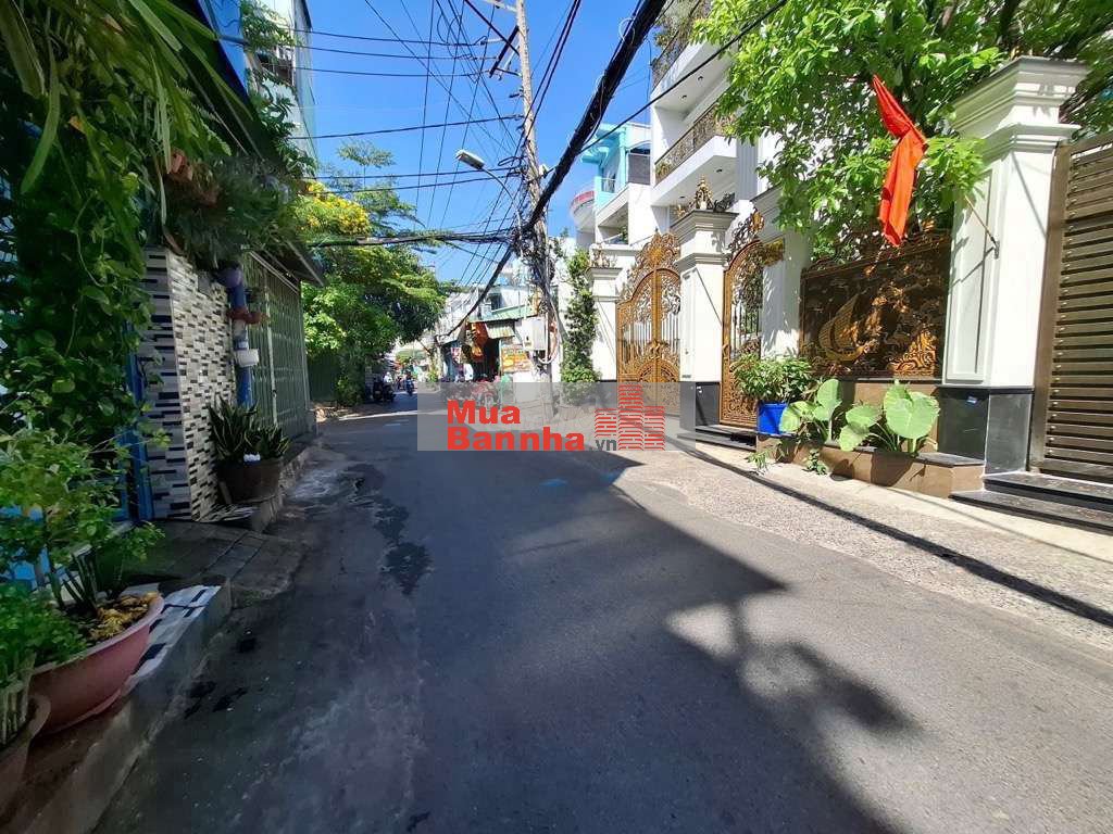 CẦN BÁN - CHDV 11 PHÒNG - ĐANG CÓ DÒNG TIỀN GẦN 500 TRIỆU/ NĂM