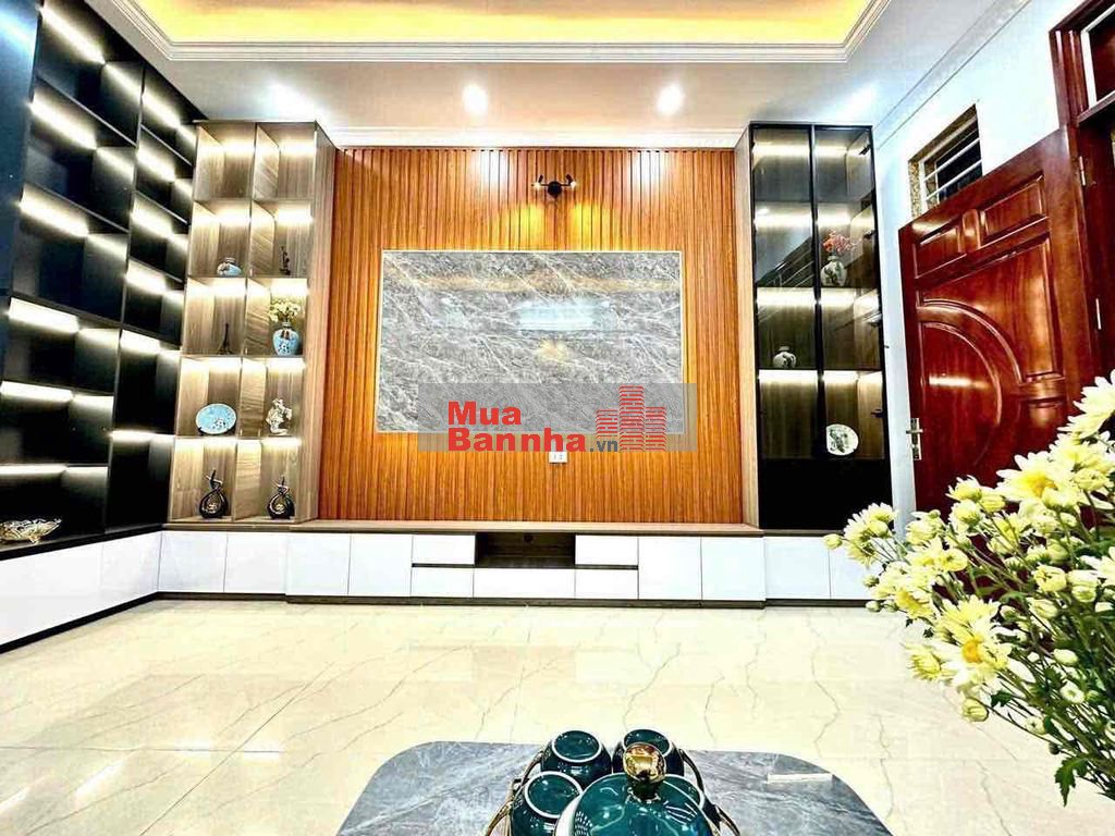 🌟 BÁN NHÀ ĐẸP CẦU GIẤY – 40M² x 5T – MẶT TIỀN RỘNG – NHÀ SIÊU ĐẸP