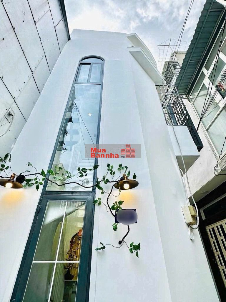 Nhà Tân Bình-Phong cách châu Âu chỉ 3 tỷ, 2 lầu. SHR Dt:15m2 K LG-QH !