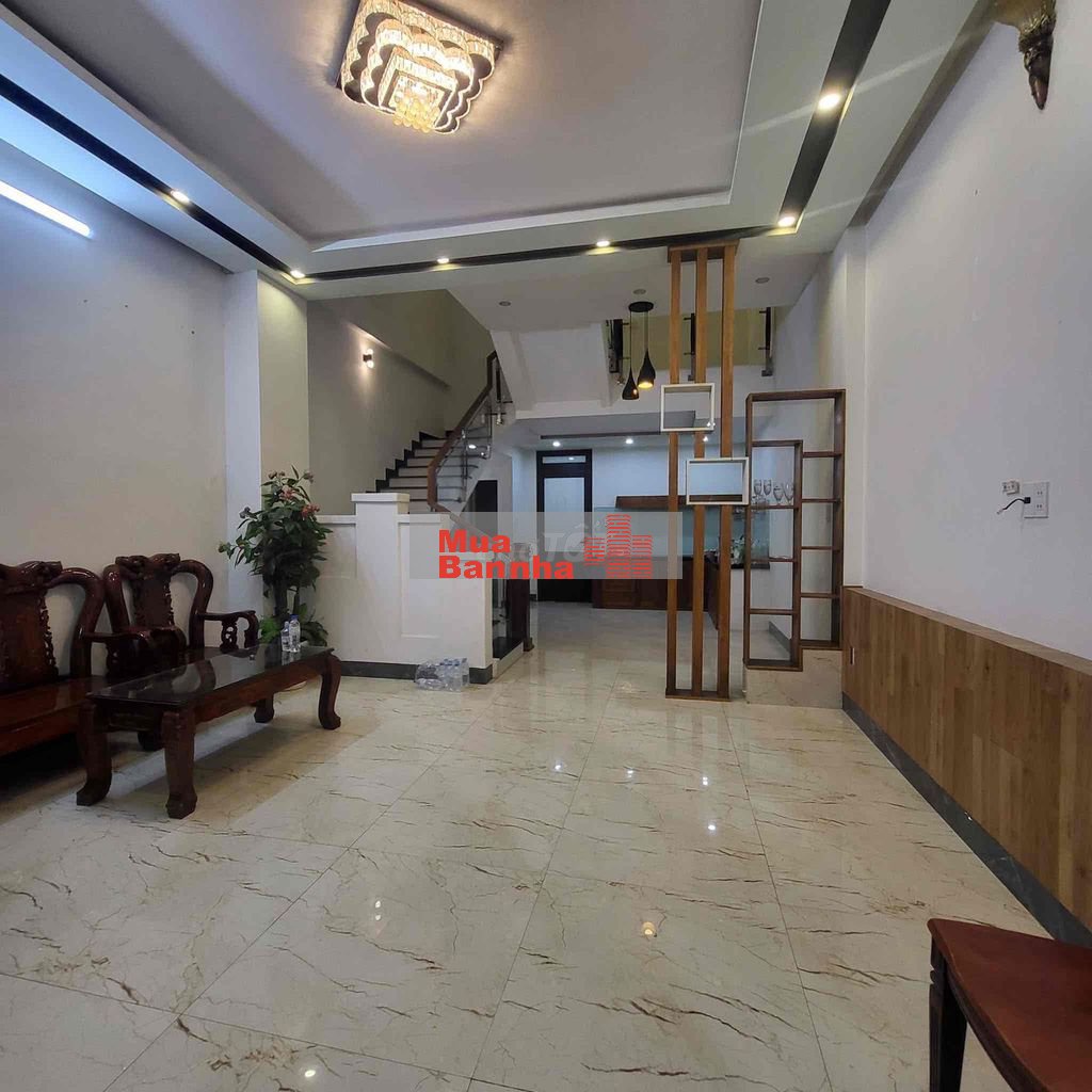 Bán nhà 2 tầng tặng đất Trịnh Văn Bô - 75m - Ô tô ngủ trong nhà