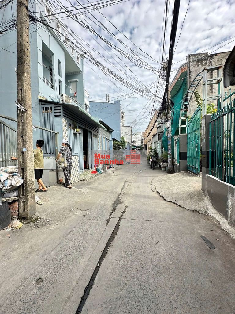 Nhà bán Hiệp Phú Q12 Dt 33m3 Giá :2,78Tỷ