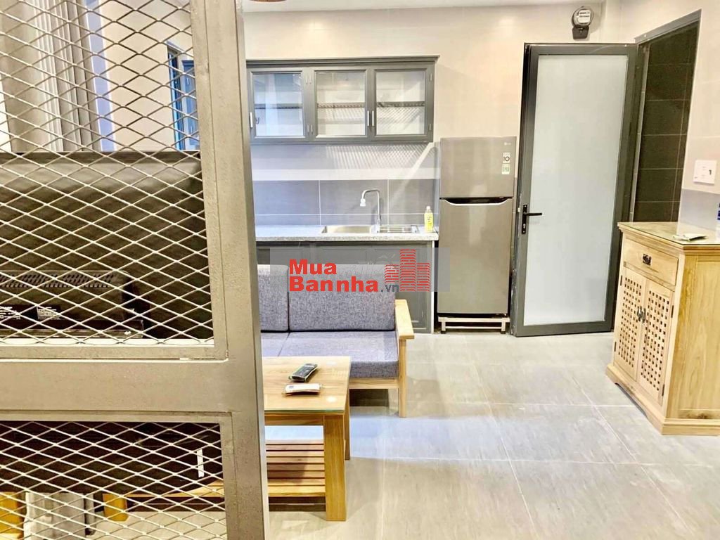 THIẾT KẾ HIỆN ĐẠI - TẶNG FULL NỘI THẤT - 4 TẦNG BTCT