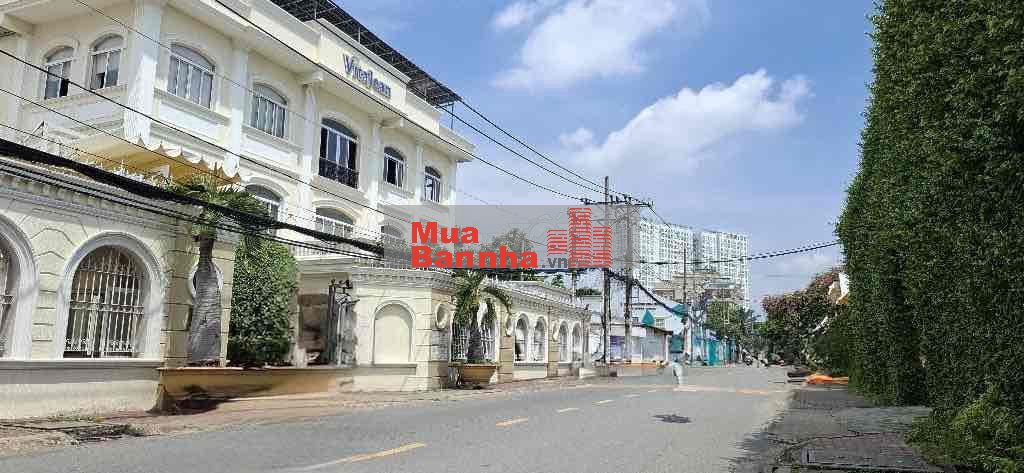 🔥BÁN ĐẤT TẶNG NHÀ CẤP 4 NGANG 6,8M2X15 ✅Mô tả - Lô góc mặt t