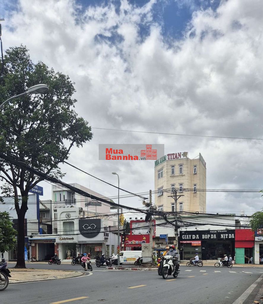 Mặt bằng kinh doanh khu Võ Văn Ngân, 29,4 tỷ, 220m2, view đẹp, giá tốt