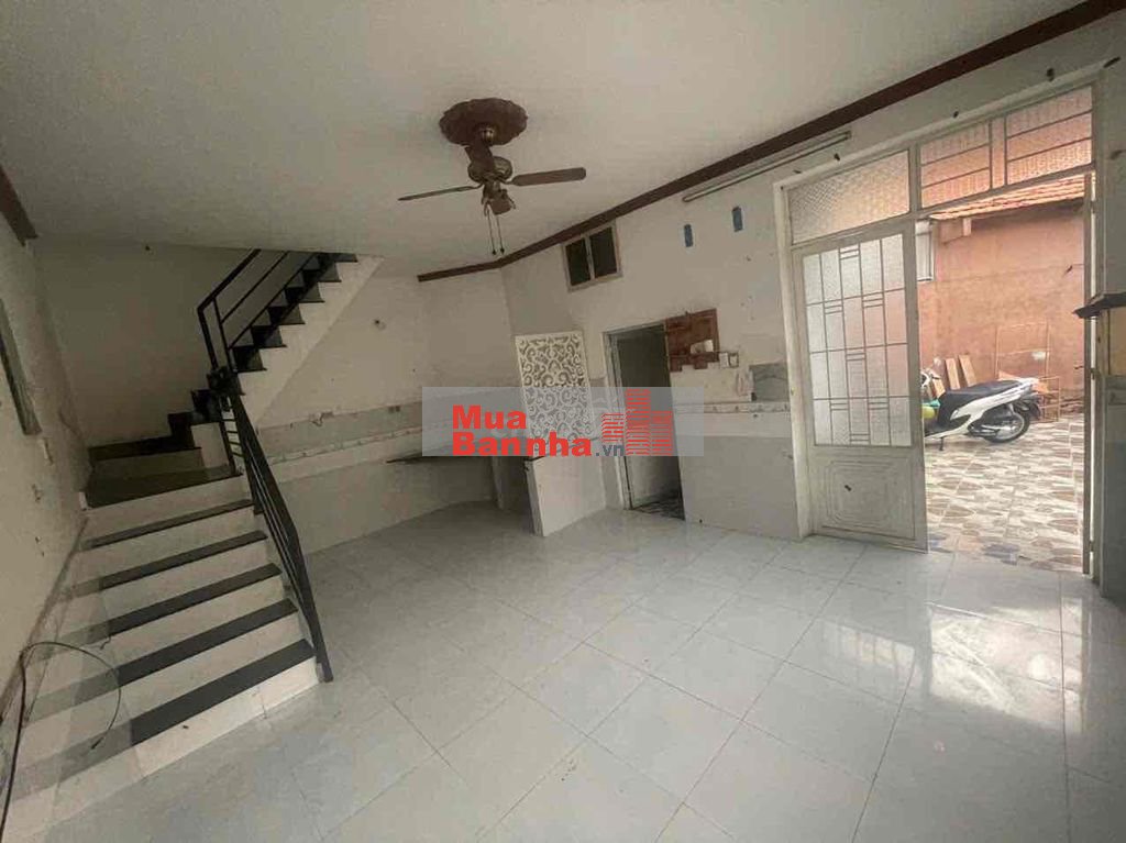 Cần Vốn Đầu Tư Bán Căn Nhà Nằm Đg 5 Linh Xuân Gần Chợ Có Thể KD !!!