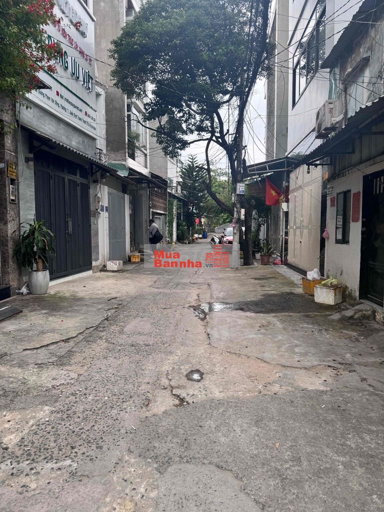 HXH Phạm Văn Đồng p11 bình thạnh 55m2 mới tặng nội thất chỉ 4.4tỷ