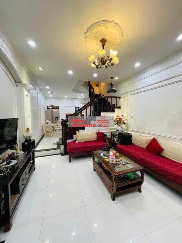 BÁN NHÀ ĐỐNG ĐA 62M - NGÕ NÔNG - SỔ ĐỎ NỞ HẬU - NỘI THẤT HOÀNG GIA