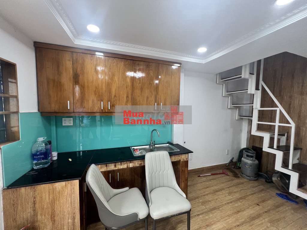 🌟 Nhỉnh 2 Tỷ Có Ngay Nhà 3 Tầng Hoàn Công Trung tâm Thủ Đức