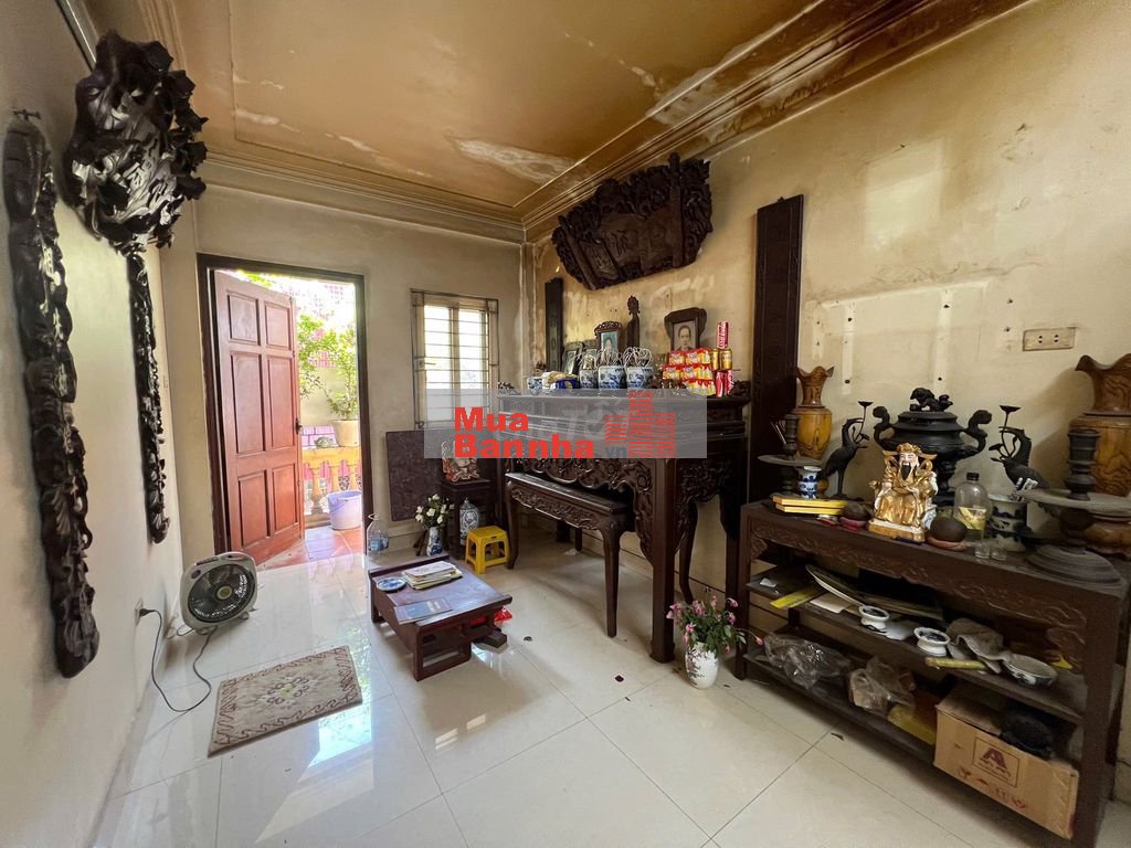 Bán nhà ngõ Thổ Quan 38m2 mặt ngõ oto thông kinh doanh sầm uất 10.9 tỷ