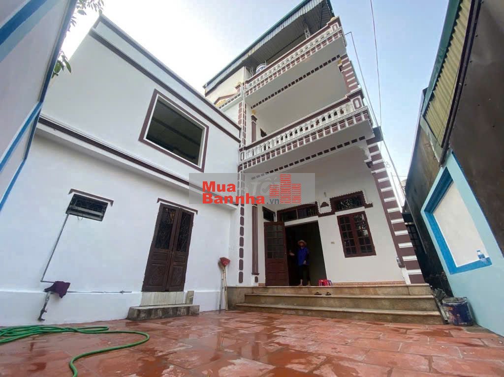 ❤️🔥Bán nhà 3 tầng 112m2 Lương Quy, Xuân Nộn, Có nhà, Có sân,VF3 đỗ sân