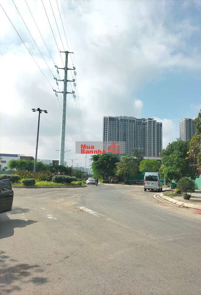 Bán Nhà 70m2 MT Hẻm Kinh Doanh Thông, Sát KDC EcoGreen Chỉ Hơn 5 Tỷ