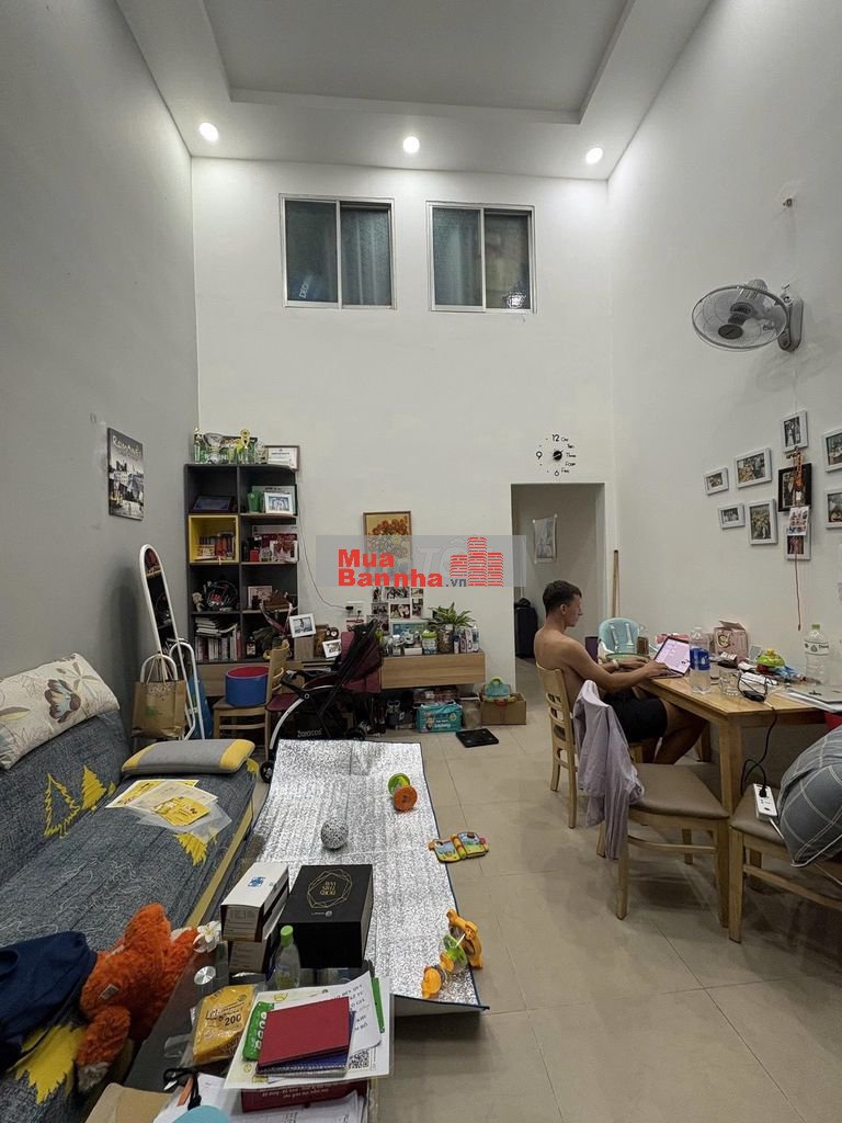 Bán nhà riêng tại Đường 40, HBC, Thủ Đức, 2 tỷ, 63 m2, view đẹp