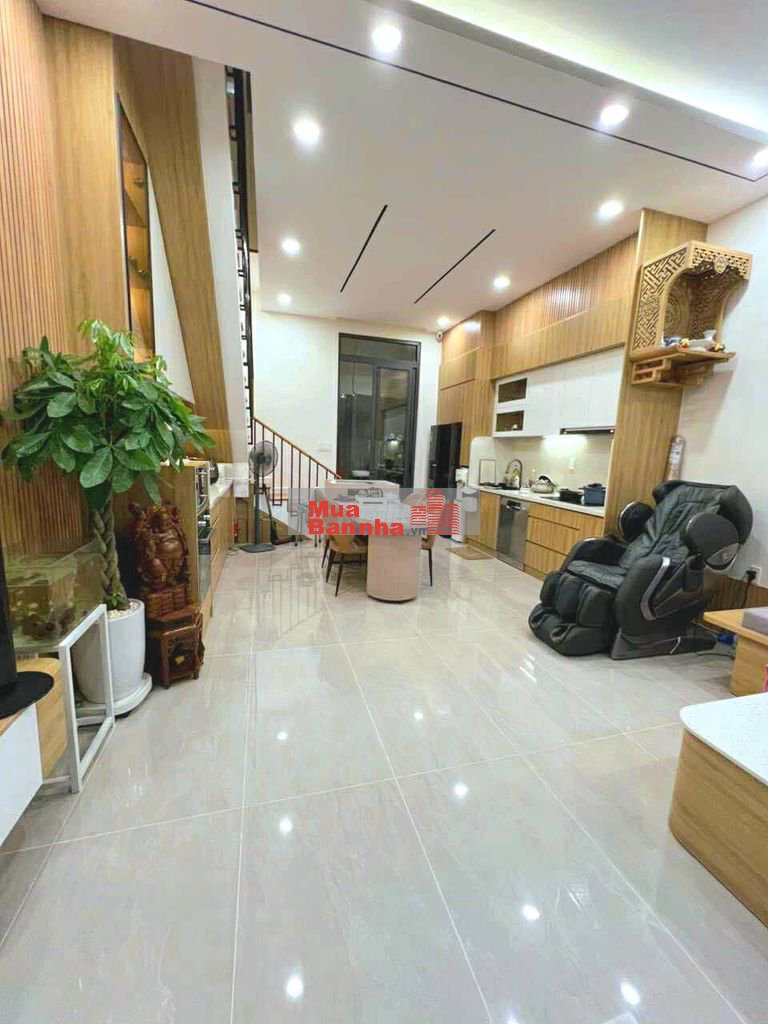 V.I.P bên sông.Phía sau Gigamall. Khu đáng sống.Vừa ở vừa có tiền chợ