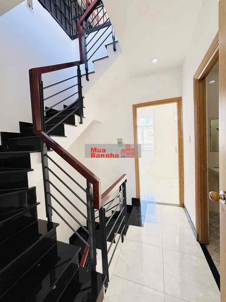 Bán nhà ngay Tô Hiệu Tân Phú tầng BTCT giá chỉ 5.xtỷ