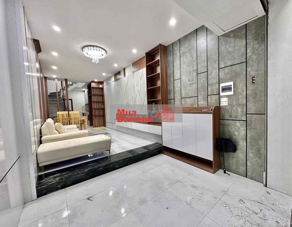 Có 102! Trường Chinh, ngõ thông, thoáng, nhà đẹp, ở ngay. 44m. 8,5 tỷ