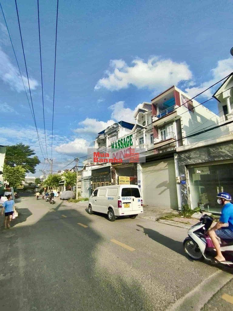 🛑❌ Nhà C4 nở hậu - HẺM XE TẢI - 121m2 - đường TRUNG MỸ TÂY 13-💰5.39ty