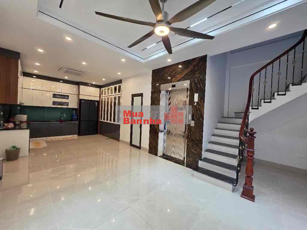 NHÀ 4 TẦNG LÔ GÓC – Ô TÔ VÀO NHÀ – THANG MÁY – 4 NGỦ TIỆN NGHI TẠI NG