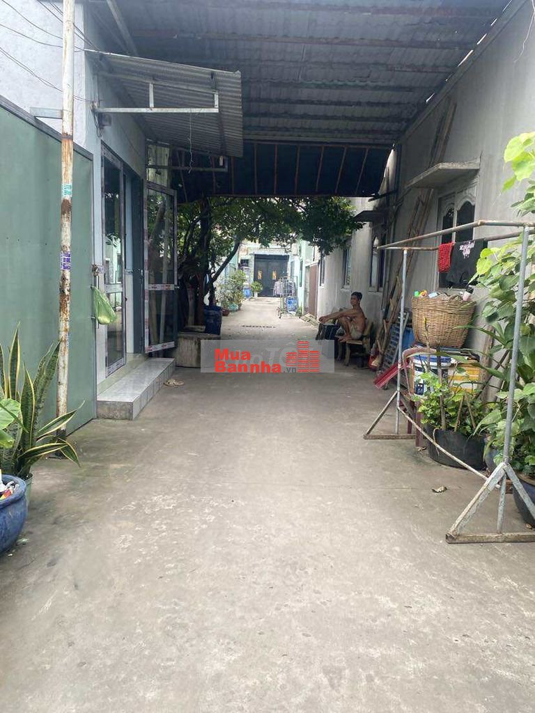 BÁN NHÀ CẤP 4, KP THẮNG LỢI 2 ,GẦN TRƯỜNG HỌC LÊ QUÝ ĐÔN.GIÁ 3,5 TỶ TL