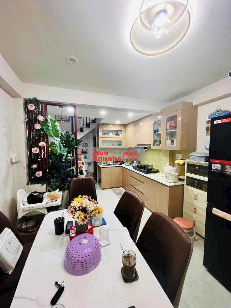 Hẻm Xe Hơi Thông Nguyễn Đình Chiểu. 5 Tầng Đúc Đẹp. Giá 9.5 Tỷ TL