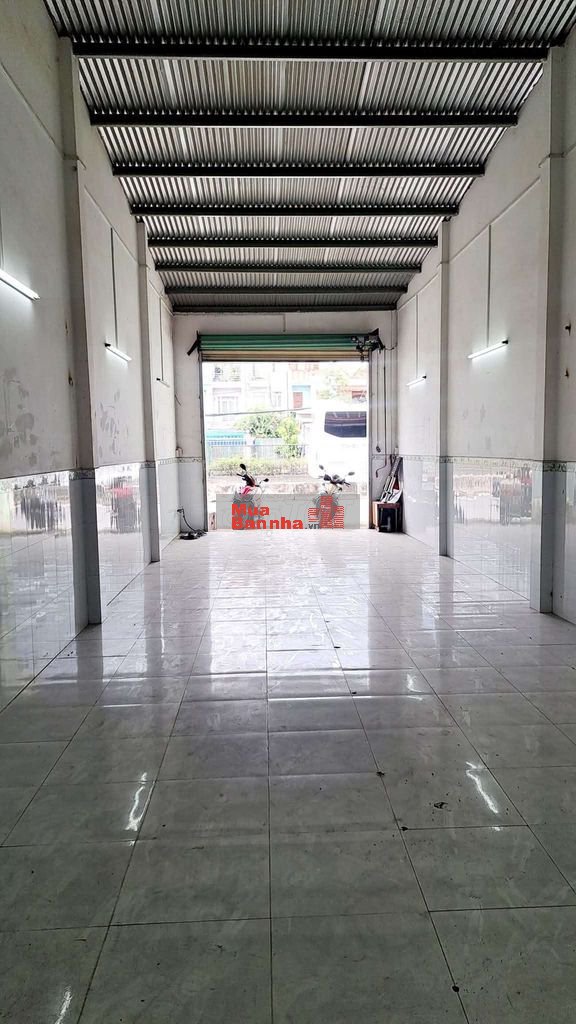 GấpBánNhà MặtTiềnQL22 gần ngã 3Lam Sơn KD đa ngành 4*18,5mGiá4tỷ850tr